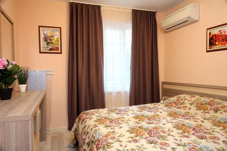 Къщата С Чешмата Apartment Veliko Turnovo Bagian luar foto