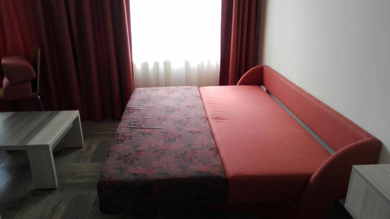 Къщата С Чешмата Apartment Veliko Turnovo Bagian luar foto