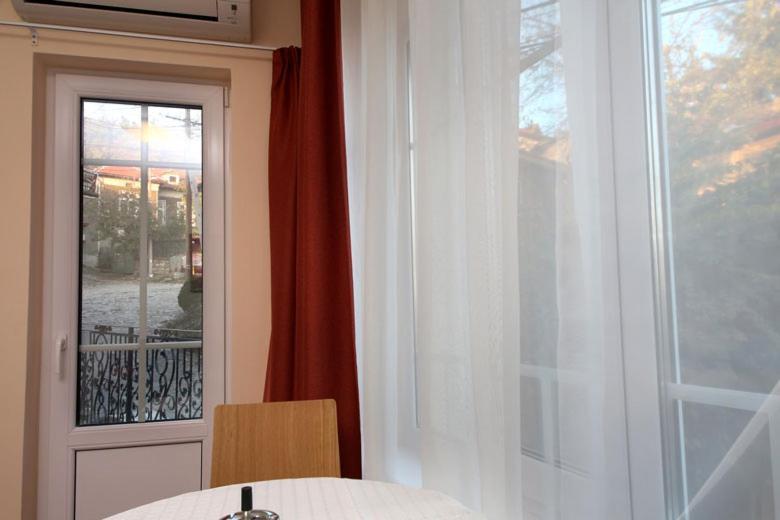 Къщата С Чешмата Apartment Veliko Turnovo Bagian luar foto