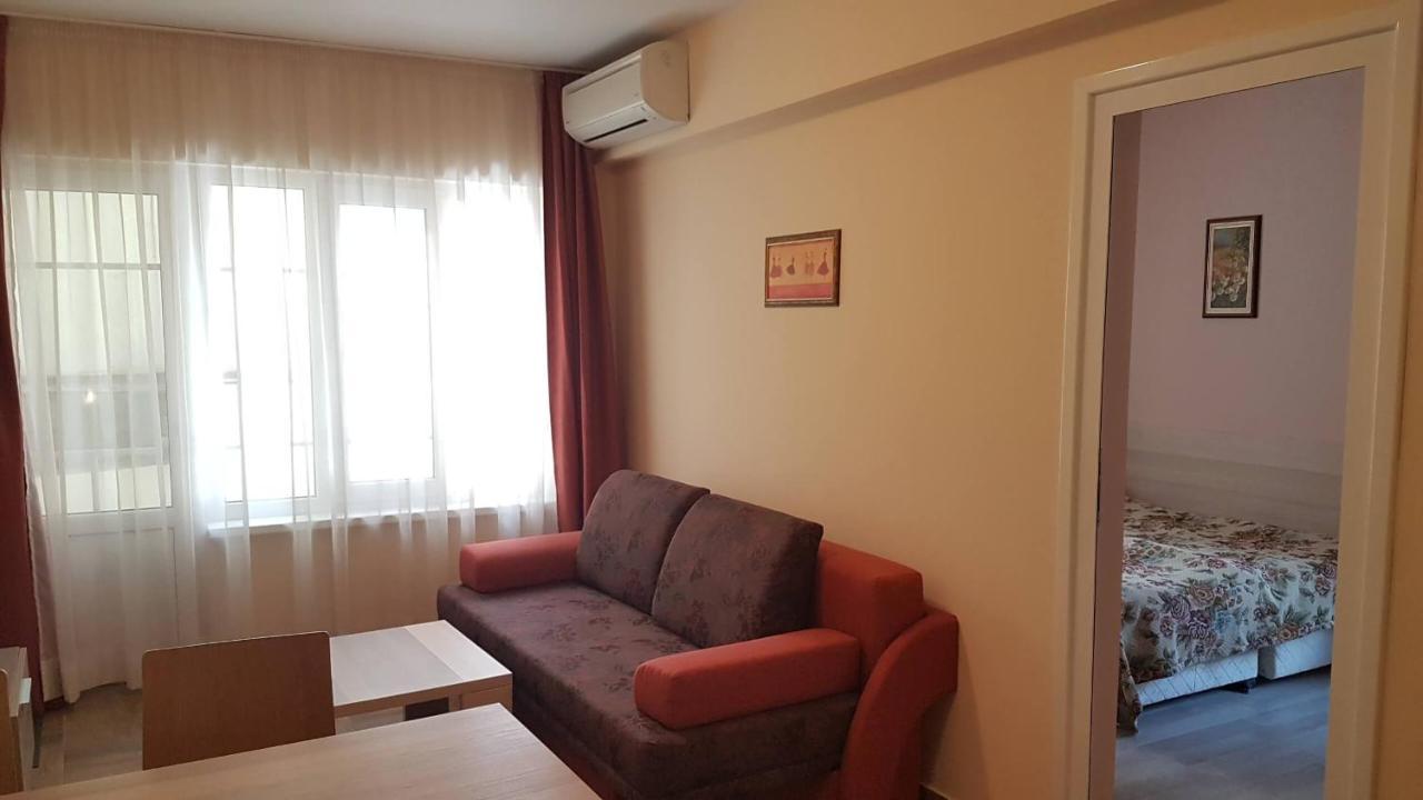 Къщата С Чешмата Apartment Veliko Turnovo Bagian luar foto